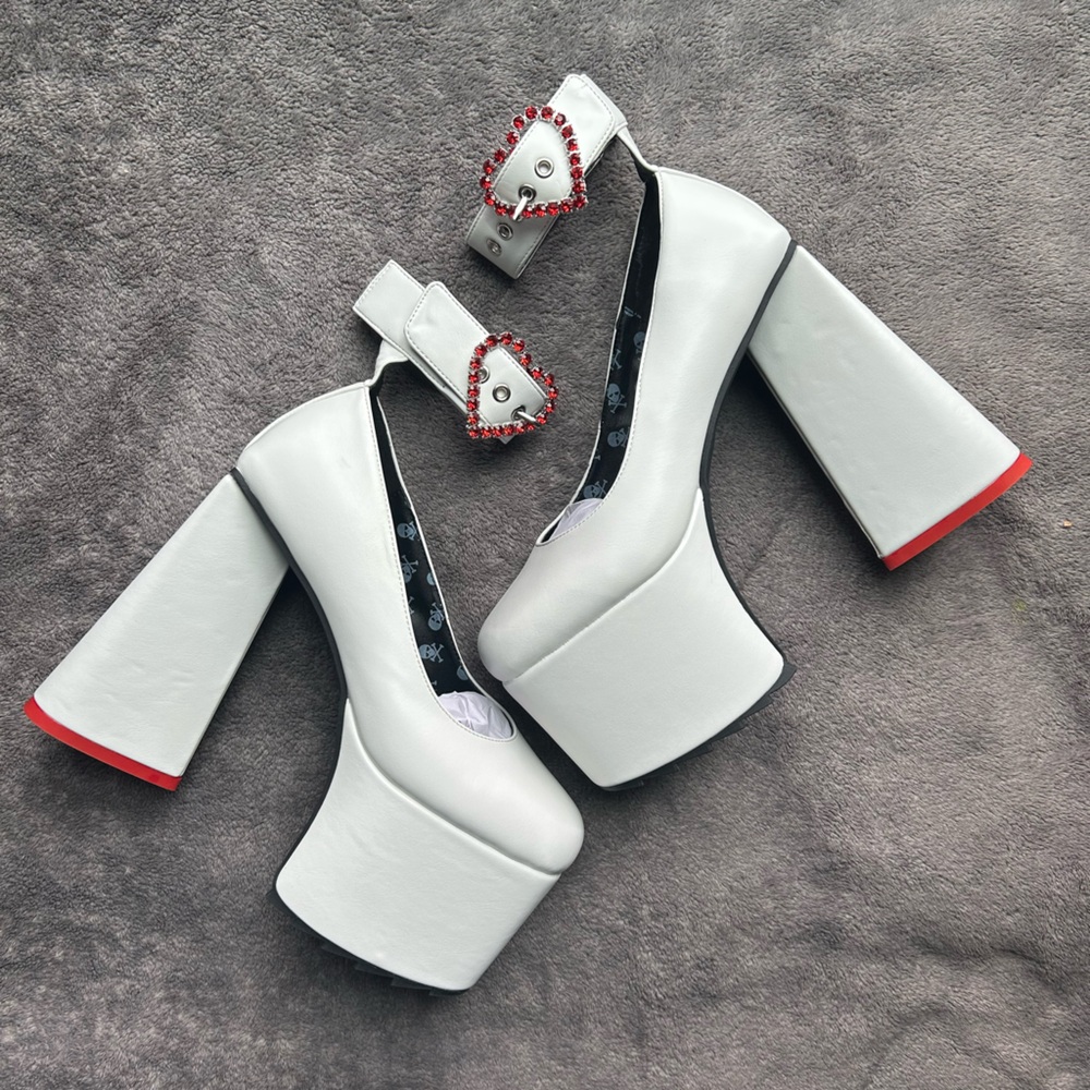 Stylish White Platform Heels with Red Heart Accents